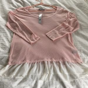 Large lightweight sweater NWT.